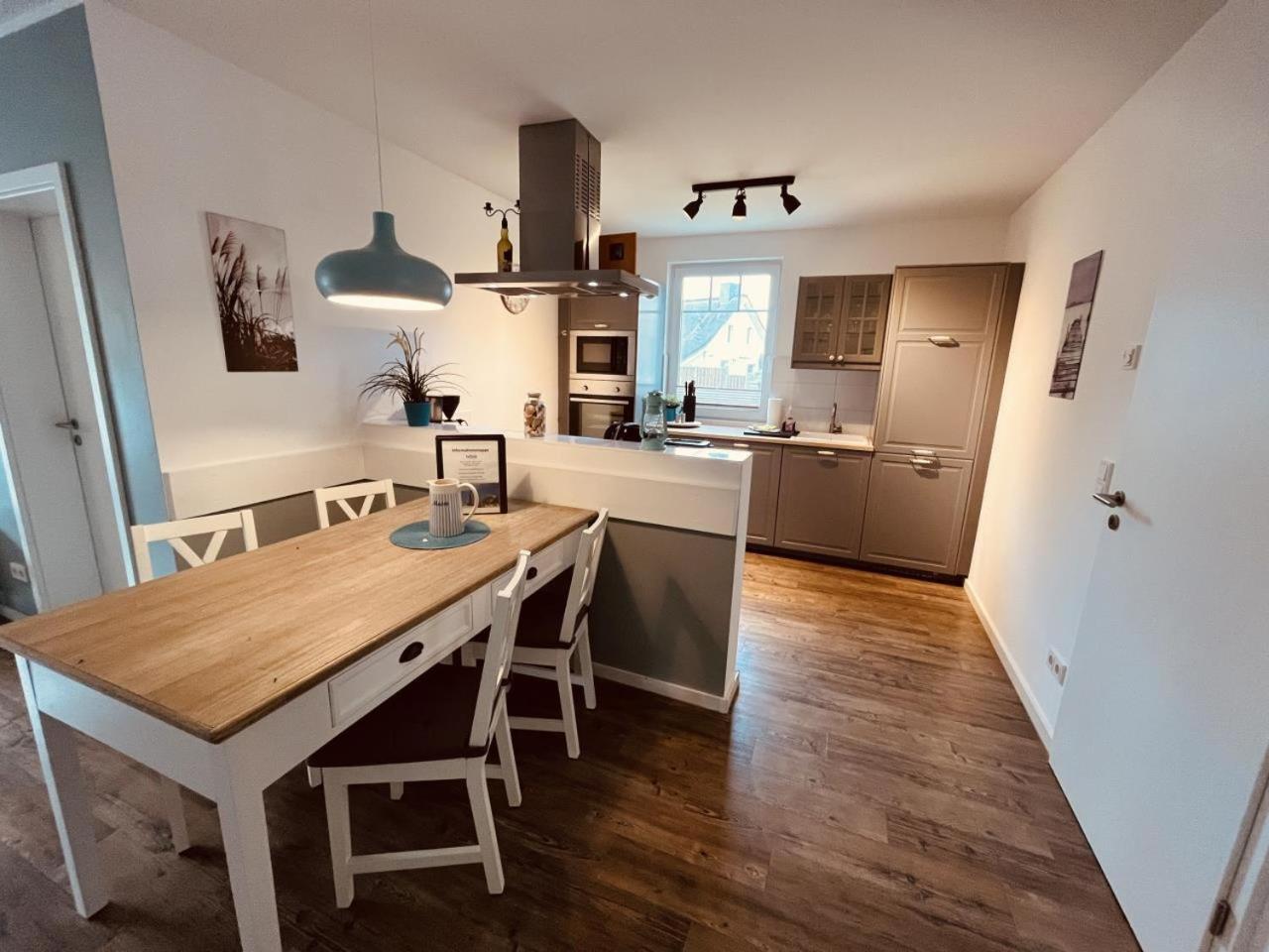 Ferienwohnung Van Der Holm Born Exteriér fotografie